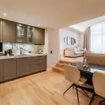 Strandhotel Kurhaus 酒店 4*