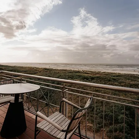Strandhotel Kurhaus Hotel 4*