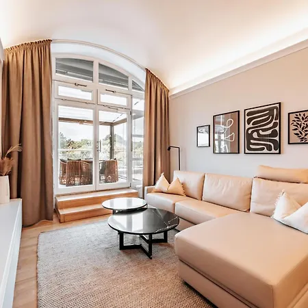 Strandhotel Kurhaus 4*