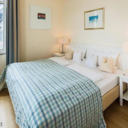 Strandhotel Kurhaus Hotell